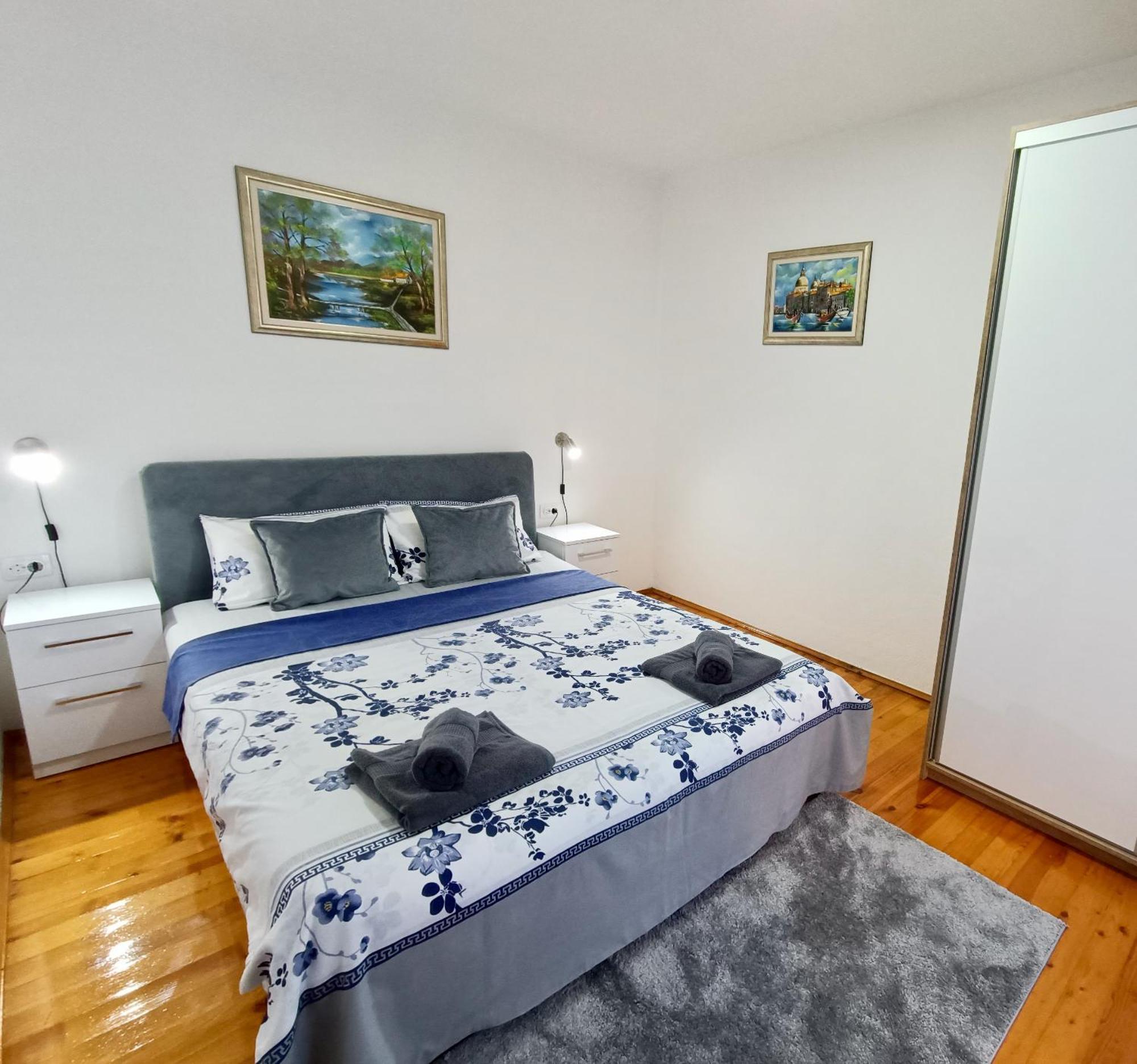 Entire House Floor - 2-Bedroom Cozy & Peaceful Apartment Podgorica Exteriör bild