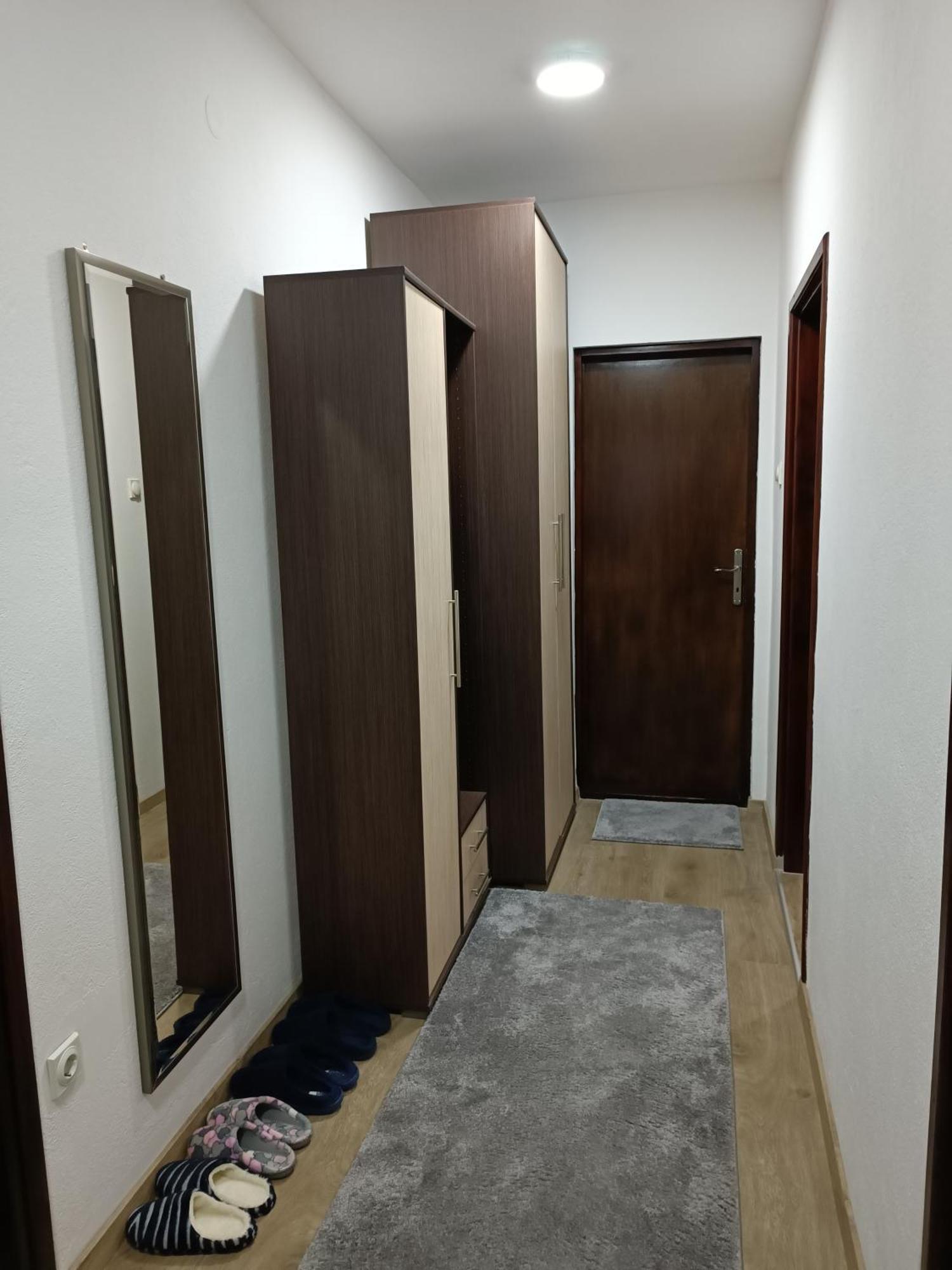 Entire House Floor - 2-Bedroom Cozy & Peaceful Apartment Podgorica Exteriör bild