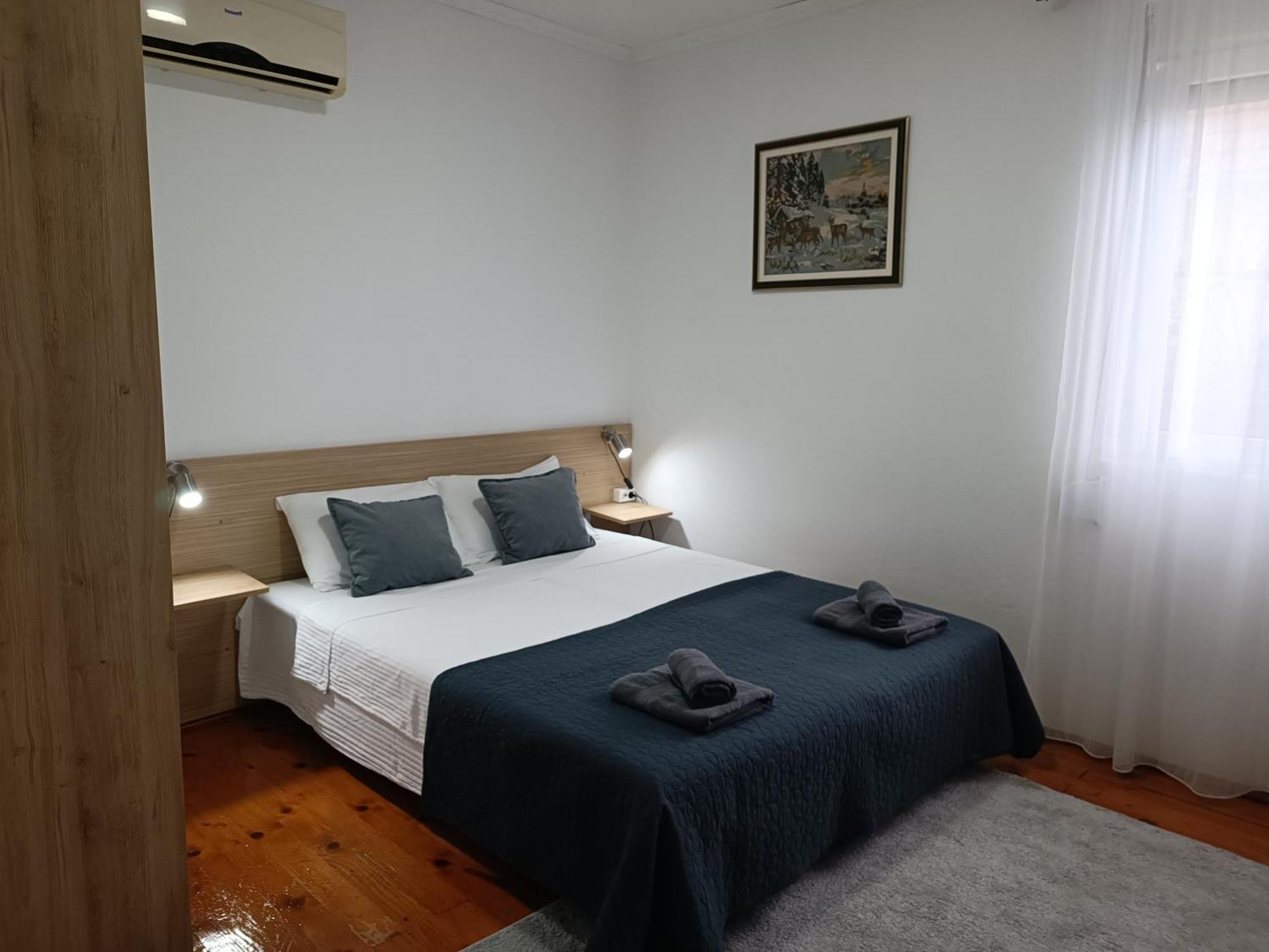 Entire House Floor - 2-Bedroom Cozy & Peaceful Apartment Podgorica Exteriör bild